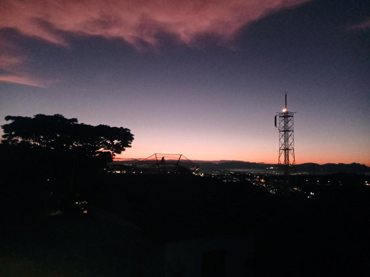 Suite Vista Panoramica Betim Buitenkant foto