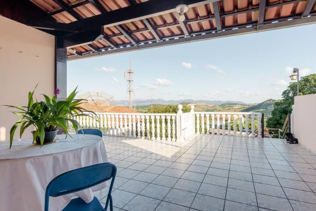 Suite Vista Panoramica Betim Buitenkant foto